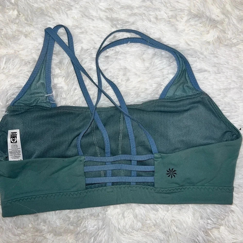 Athleta Strappy Back Lined Sports Bra Seafoam Green with Blueish Green Detail